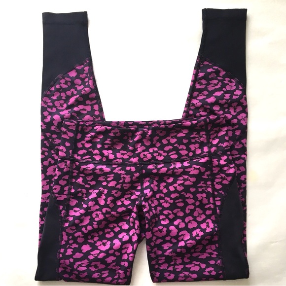 Lululemon Drop It Like It's Hot Tight Cherry Cheetah Ultra Violet Navy Blue Sz 6 - Picture 8 of 17
